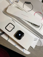 Series 11 Apple Logo Watch Smooth performance Good battery life